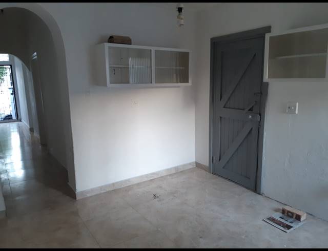 2 bed property to rent in WOODSTOCK